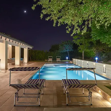 Scarlet Con Piscina Privata *